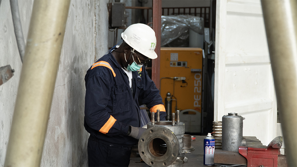 Flange Management Services for Offshore Installations
